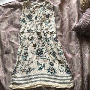 Light floral LOFT dress
